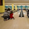 gemeinsamen Bowling und anschließendem Abendessen 