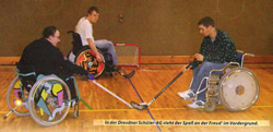 Hockey im E-Rollstuhl